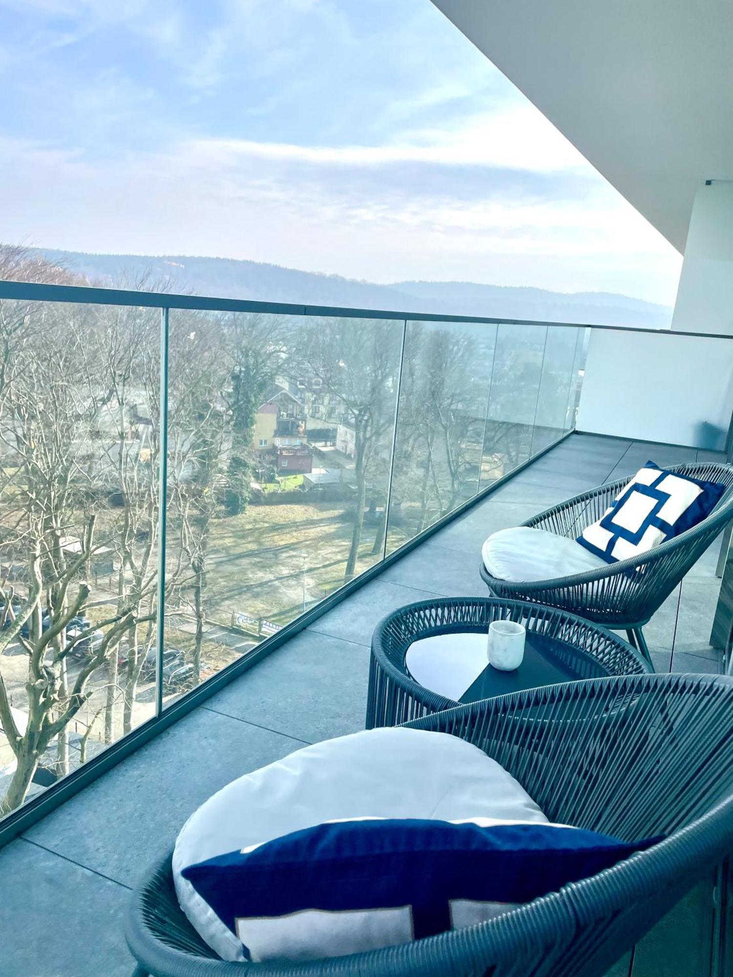 Wave Apartment Tyballtic 7Th Floor With Two Bedrooms And Sea View! Miedzyzdroje Exterior photo